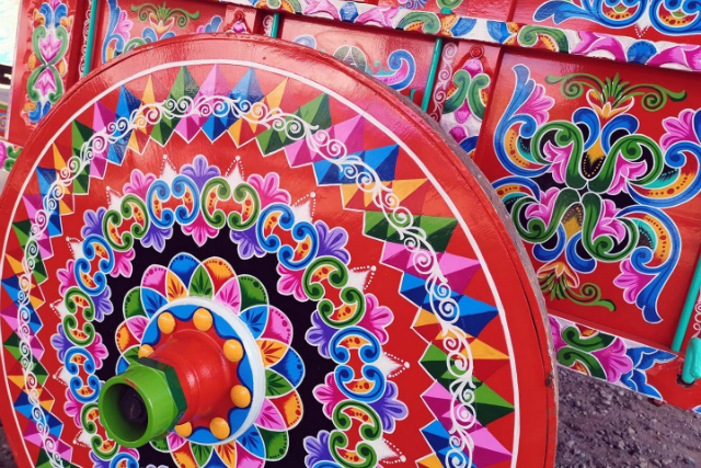 Handgefertigter Ochsenkarren in Costa Rica © RBA