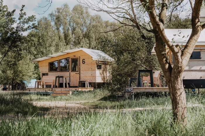 destinature dorf von außen