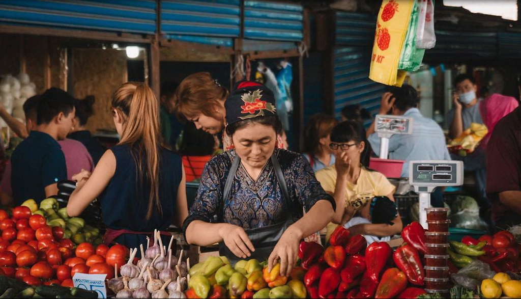 Vendedora en un mercado